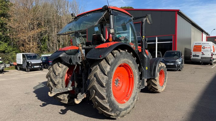 Tracteur agricole Kubota M135GXS-III