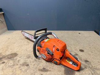 Tronçonneuse Husqvarna 555 - 2