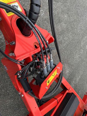 Enrubanneuse Kuhn RW1410M E-TWIN