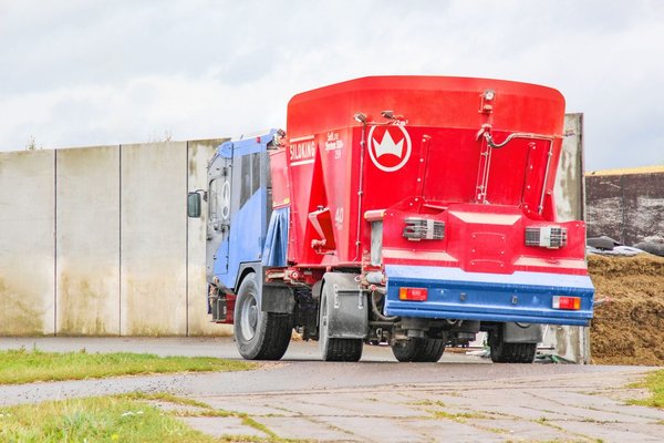 Materiels - Mélangeuse automotrice - SILOKING SelfLine 4.0 System 300+ 2519-19