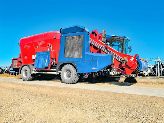 Materiels - Mélangeuse automotrice - SILOKING SelfLine 4.0 System 300+ 2519-19