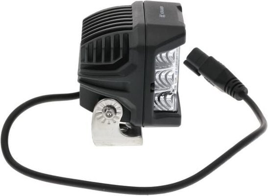 Pièces agricoles - Eclairage - Projecteur de travail LED, 22,5W, 2850lm, carré, 10/30V, 89x73x97mm, connecteur Deutsch, Kramp