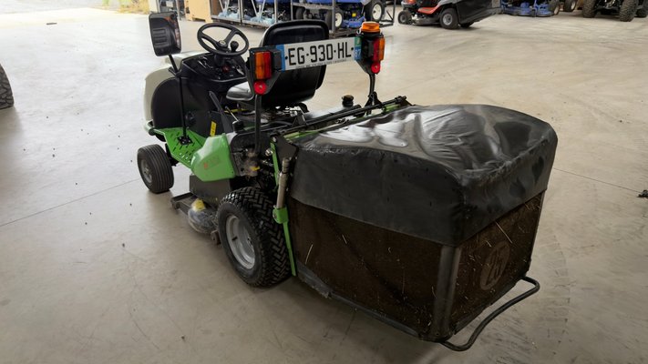 Tondeuse autoportée Etesia HYDRO 100 MKEHH