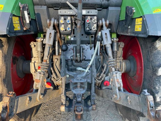 Tracteur agricole Fendt 310 power