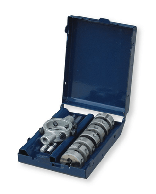 Boulonnerie, quincaillerie - Meubles, rangements - Assortiment filières métriques M3-M12 8 pièces (par 1)