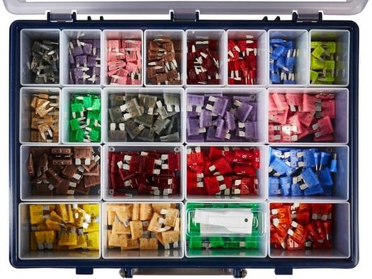 Pièces agricoles - Electricité - Assortiment de fusibles