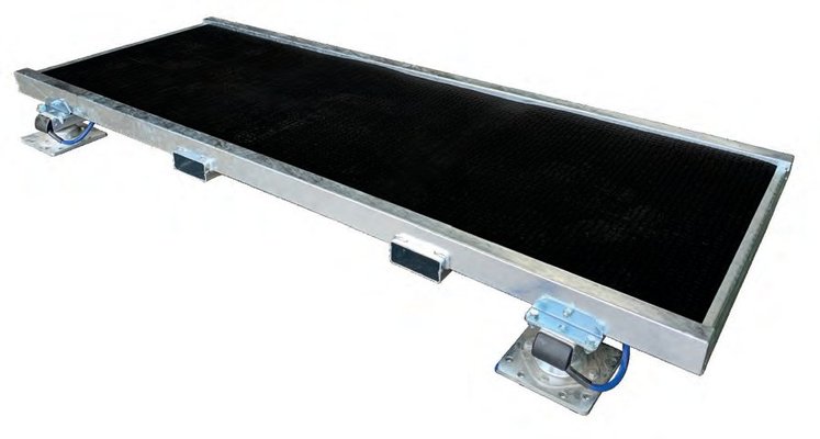 Materiels - Cage de contention - Plateau de pesée 2,40 mètres - tapis antidérapant - chassis galvanisé avec fourreaux et platines