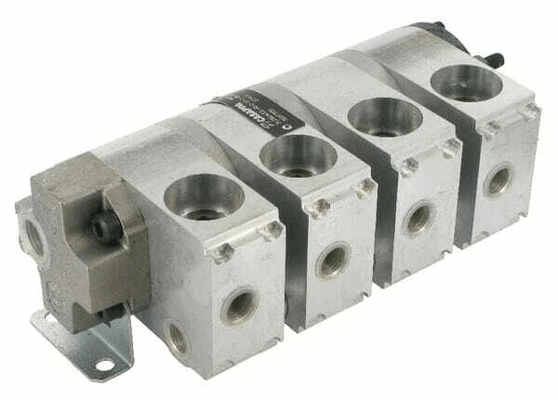 Pièces agricoles - Hydraulique - Moteur PLD10CS-GS/10.4X
