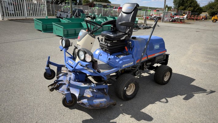 Tondeuse autoportée Iseki SFH 220