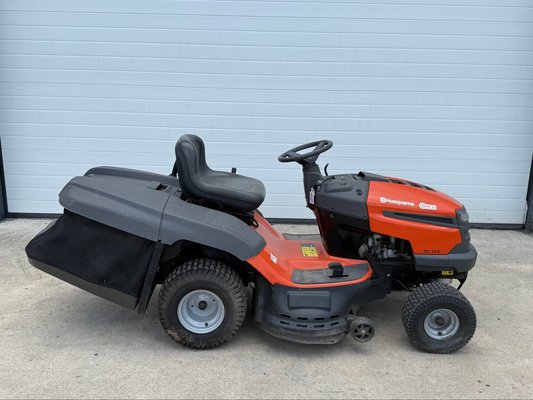 Tondeuse autoportée Husqvarna TC138