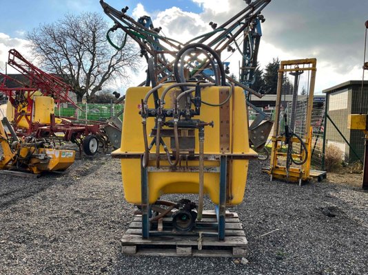 Pulvérisateur porté Caruelle polyform 800