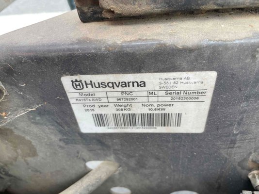 Tondeuse autoportée Husqvarna R418TS AWD