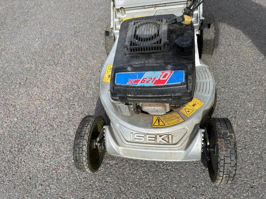 Tondeuse poussée et tractée Iseki sw621pro