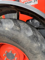 Tracteur agricole Kubota M135GX-S - 10