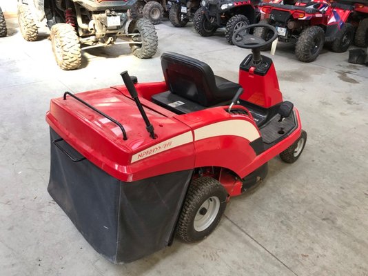 Tondeuse autoportée Beal NPBR 155/84H