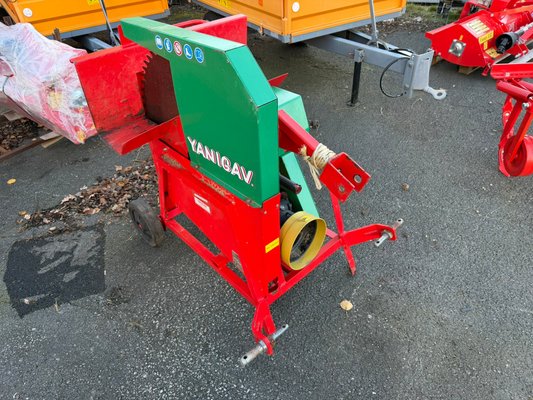 Scie circulaire Yanigav SC700