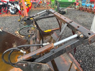 Godet multi-services Quicke Bms 150 - 3