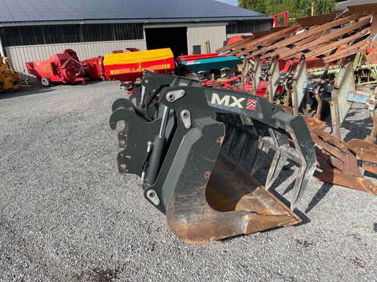 Godet multi-services MX BMSA 245