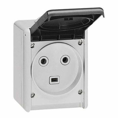 Pièces agricoles - Electricité - Prise 2P+T étanche 32A Plexo