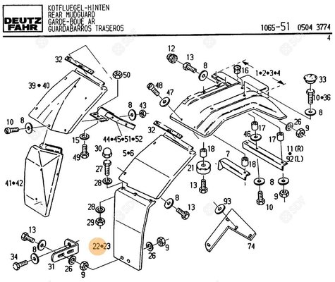Pièces agricoles - Cabine et structure - GARDE BOUE Deutz-Fahr origine