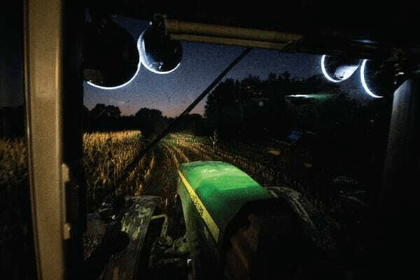Pièces agricoles - Eclairage - Feu de route rond à LED 229 mm