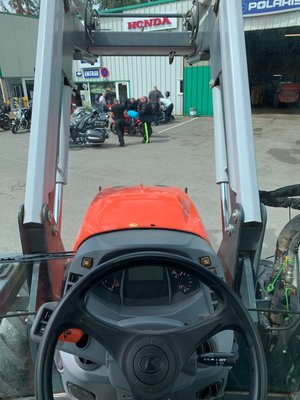 Tracteur agricole Kubota M105GX-IV