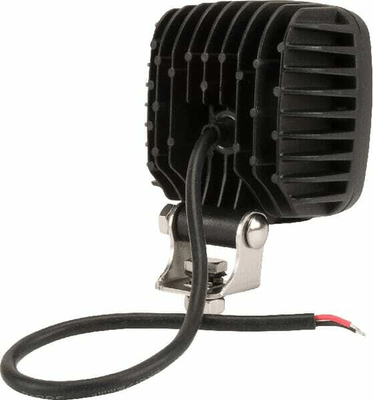 Pièces agricoles - Eclairage - Phare de travail LED carré 40W 4000lm, 10-30V, 98.5x63.4x98.5mm,très longue portée Kramp