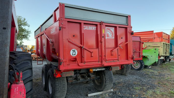 Benne agricole Gilibert 1500 Profi 