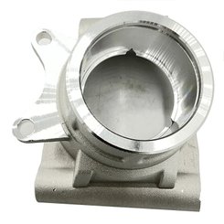 Pièces Quad & Motos - Pièces communes - RIGHT HAND WHEEL BEARING CARRIER Polaris origine