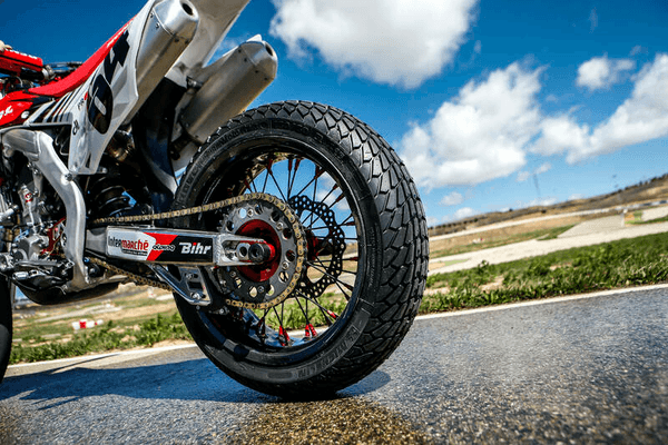 Pièces Quad & Motos - Pneumatiques - Pneu MICHELIN POWER SUPERMOTO RAIN 160/60 R 17 NHS TL
