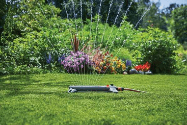 Pièces agricoles - Hydraulique - Arroseur oscillant AquaZoom S