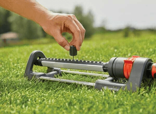 Pièces agricoles - Hydraulique - Arroseur oscillant Aqua L