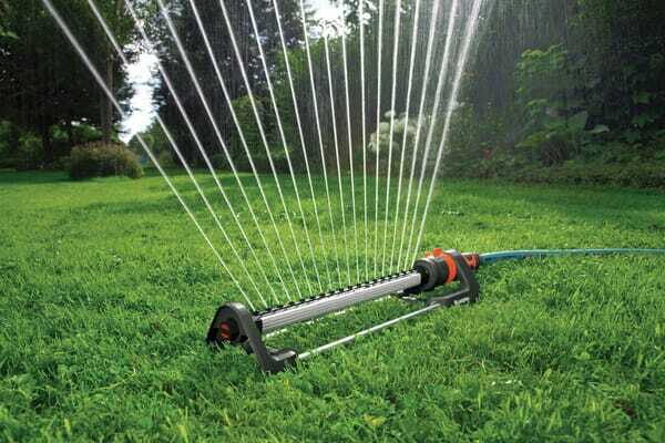 Pièces agricoles - Hydraulique - Arroseur oscillant Aqua L