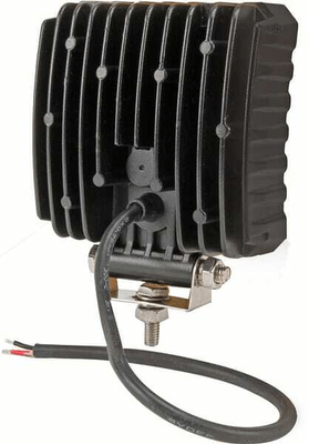 Pièces agricoles - Eclairage - Phare de travail LED carré 48W 3840lm, 10/30V, 112x54.5x136mm, faisceau large, 16 LED Kramp