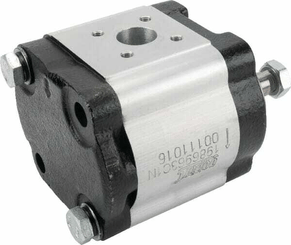 Pièces agricoles - Hydraulique - Pompe hydraulique 8,2cm3