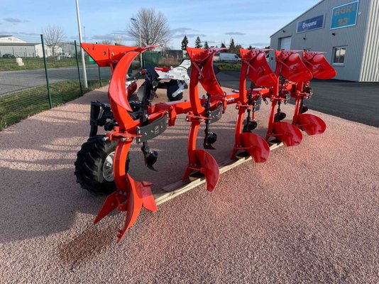 Charrue Kubota RM3005V5CORPS