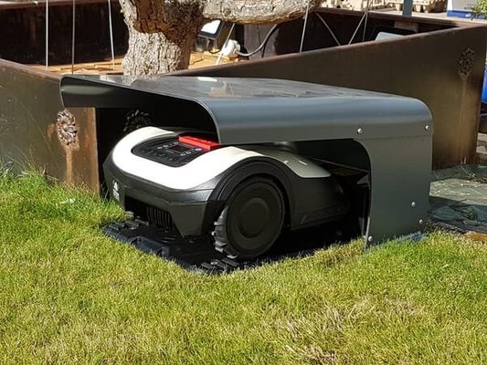Pièces agricoles - Jardin et forêt pièce adaptable - Garage pour robots « Robot Protect C »