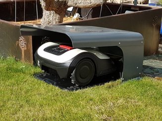 Pièces agricoles - Jardin et forêt pièce adaptable - Garage pour robots « Robot Protect C »