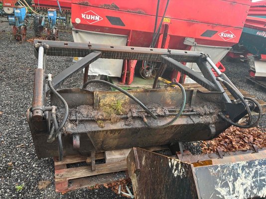 Godet multi-services Quicke bms 150