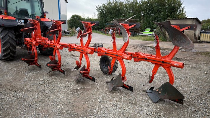 Charrue Kuhn multimaster 121