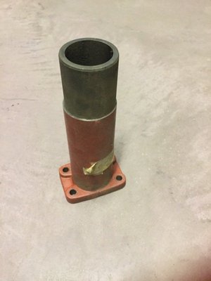 Pièces agricoles - Pièce divers - TUBULURE-RACCORD Deutz-Fahr origine
