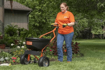 Pièces agricoles - Jardin et forêt pièce adaptable - Épandeur d'engrais avec bouton poussoir 50 kg