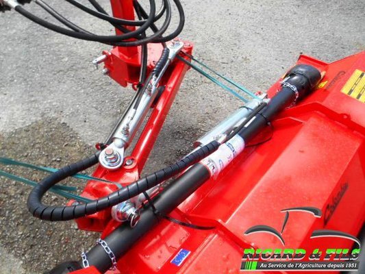 Materiels - Broyeur d'accotement - Tondo-broyeur Del Morino FUNNY SUPER 132C