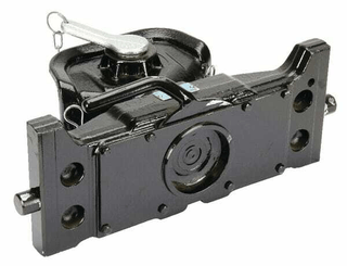 Pièces agricoles - Tracteur pièce adaptable - Attelage remorque 390 mm JD vrt