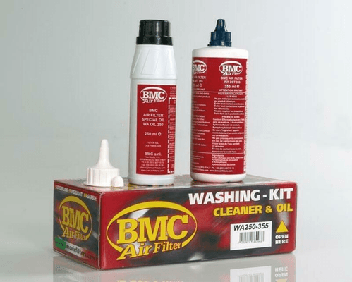 Pièces Quad & Motos - Lubrifiants et nettoyants - Kit d'entretien nettoyant et bouteille d'huile BMC - flacon 500ml + 250ml