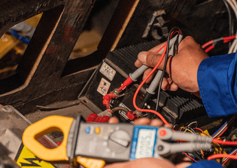 Outils - Outils divers - Pince ampèremètrique 600V AC/DC