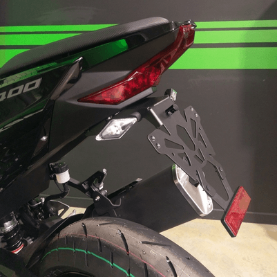 Pièces Quad & Motos - Equipement véhicule - Support de plaque V PARTS noir Kawasaki Ninja 400