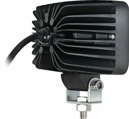 Pièces agricoles - Eclairage - Phare de travail LED carré 10W 900lm, 10/30V, 66x65mm longue portée, 1 LED, gopart