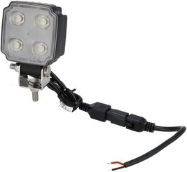 Pièces agricoles - Eclairage - Phare de travail LED, 20W, 3000lm, carrée, blanche, 75x47x107,5mm, Deutsch 2 broches, inondation, Kramp (boîte de 10 pièces)