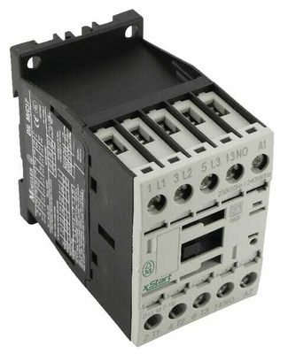 Pièces agricoles - Electricité - Contacteur de puiss. 7A 3,5 kW